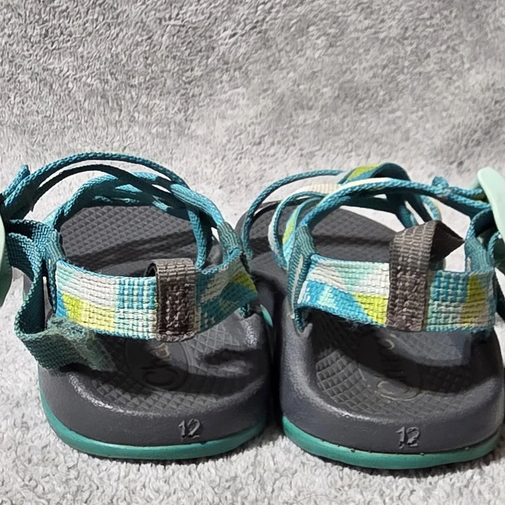 Girl's Youth Chaco Turquoise Nylon Athletic Sandals Shoes Size 12
